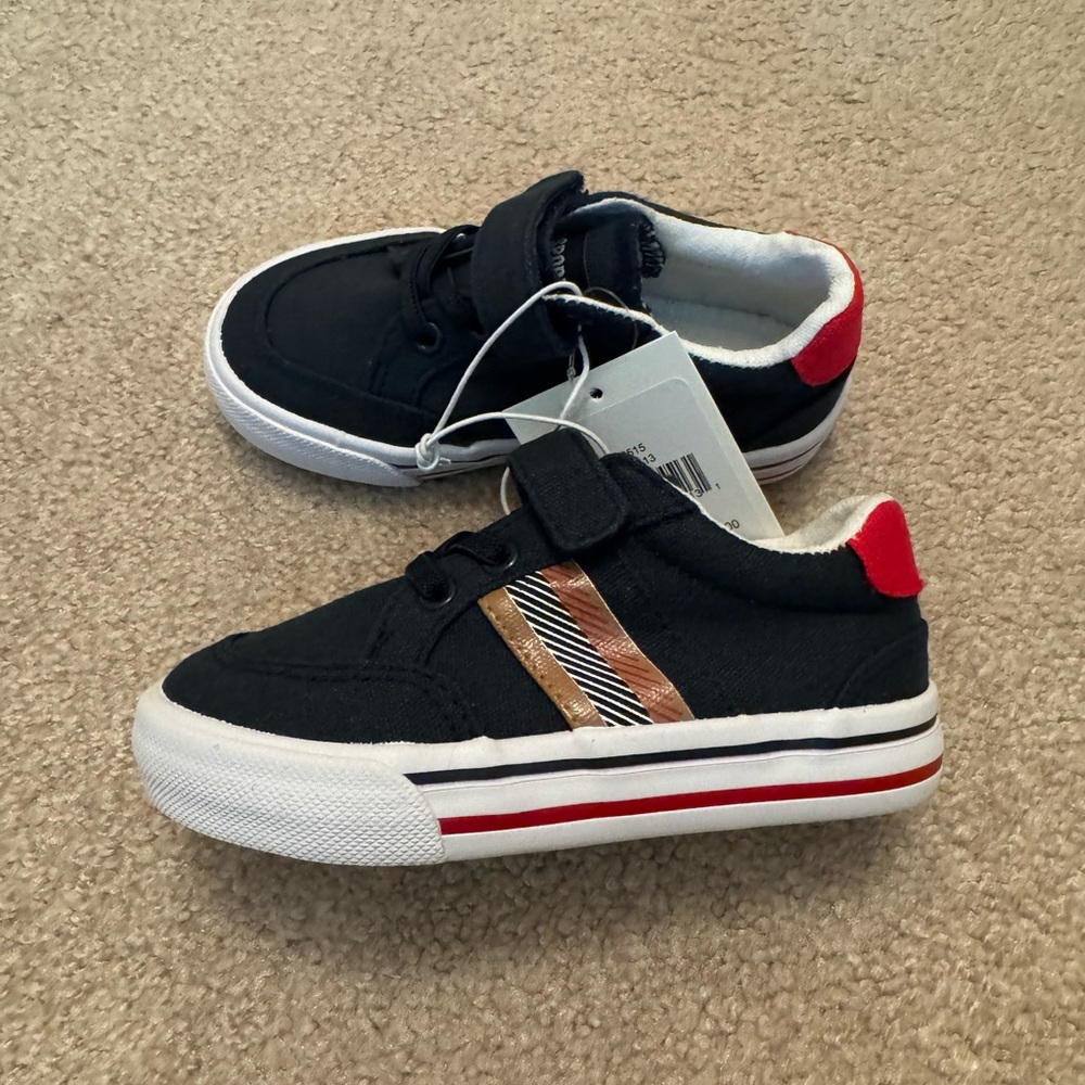 NWT Stylish Size 8 Toddler Navy US Sports Sneakers with Red & Tan Accents